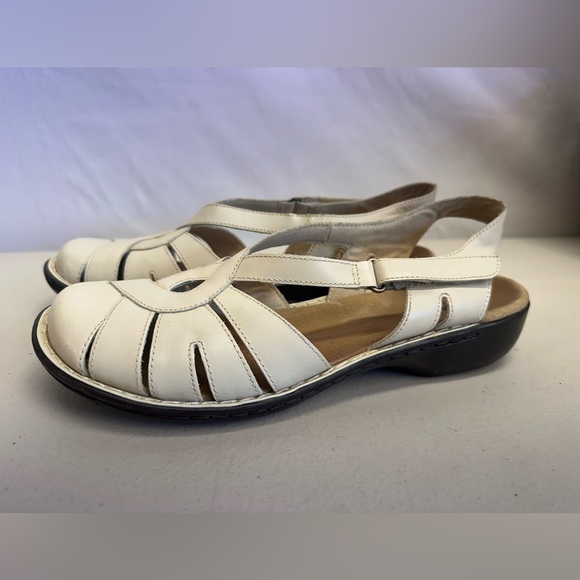 Clarks Bendables Leather Slingback Sandals Women’s 9M White Comfort Shoes - Picture 6 of 7